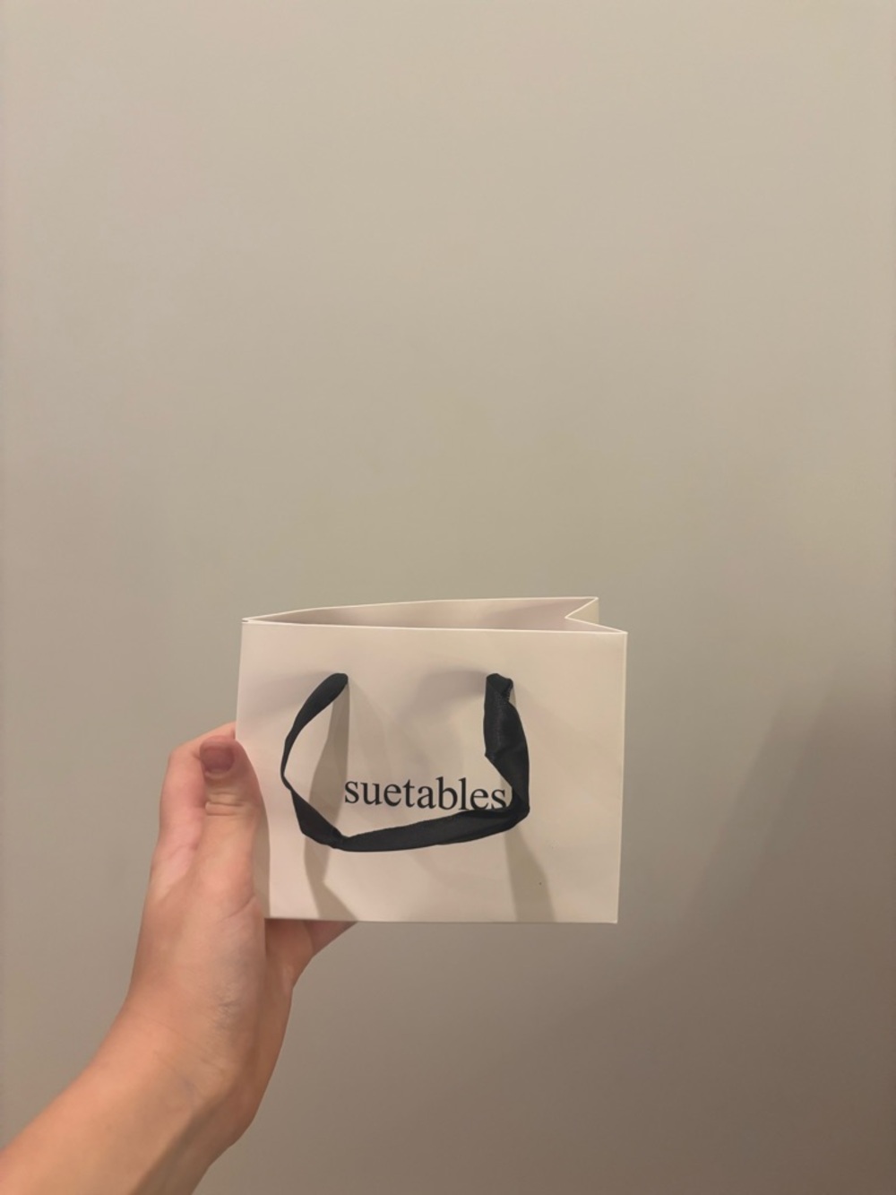 Suetables Black Ribbon Necklace Gift Packaging